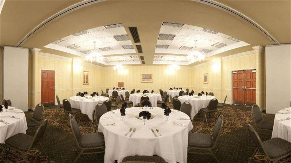 Doubletree By Hilton Hattiesburg, Ms Экстерьер фото