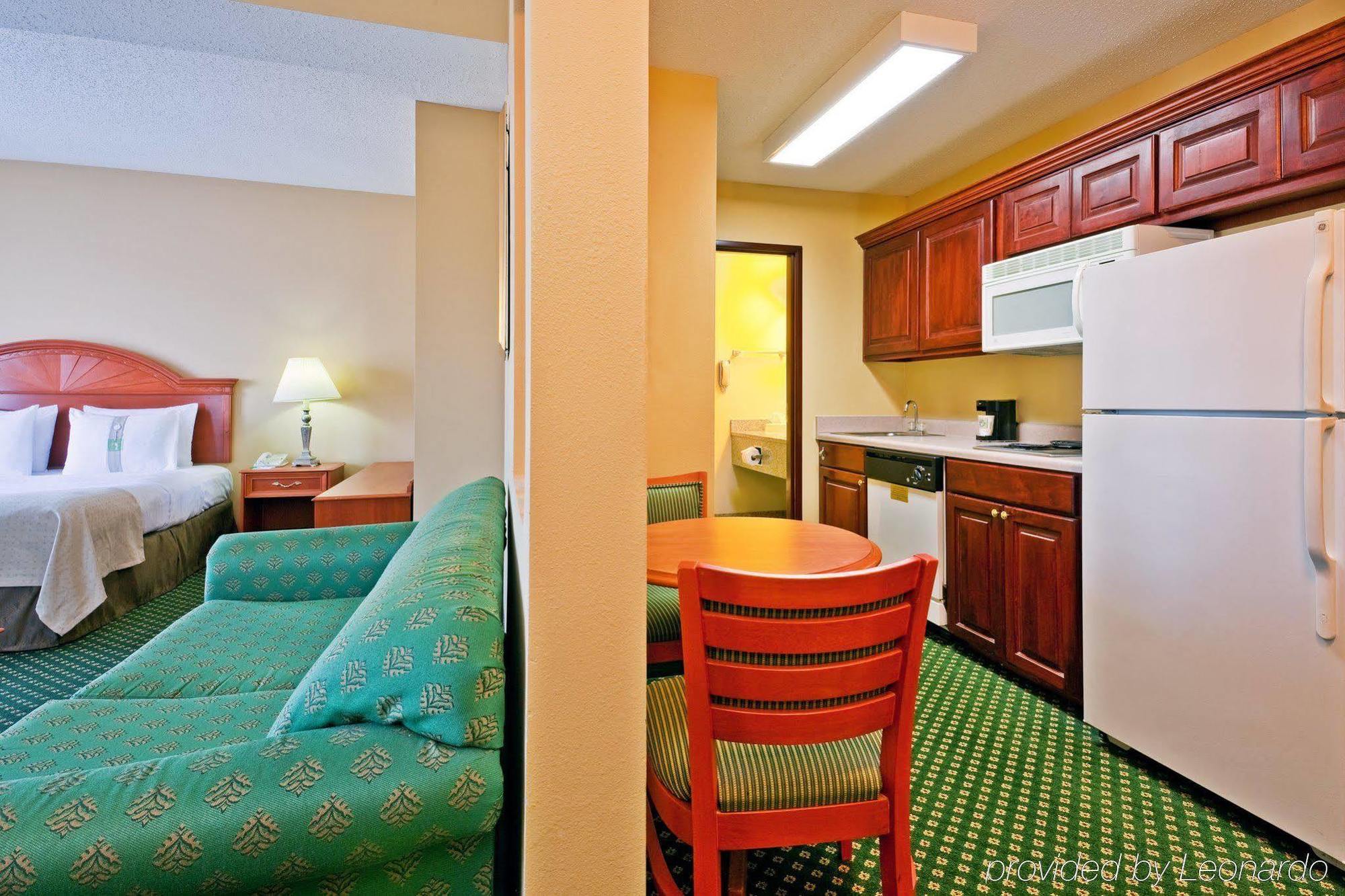 Doubletree By Hilton Hattiesburg, Ms Номер фото